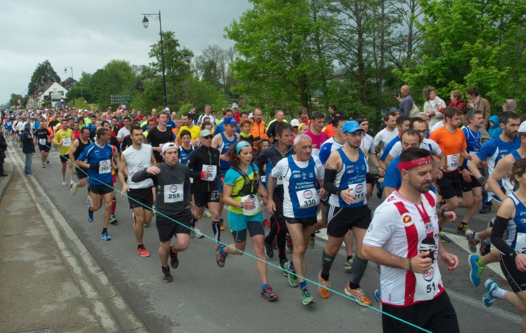 2015 photo 2 coureurs au d ®part